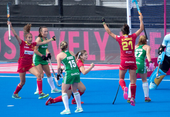 Alicia Magaz celebrates scoring their first goal