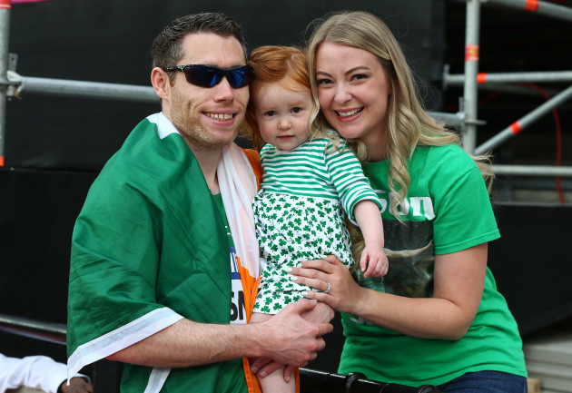 Jason Smyth celebrates with his wife and daughter Elise and Evie