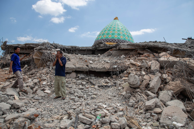 5.9 Earthquake Aftershock Hits Lombok
