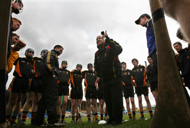 Derek Larkin speaks to his players
