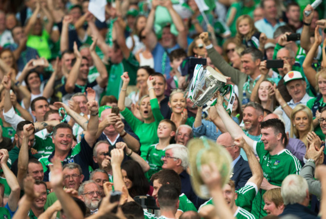 Declan Hannon lifts the Liam MacCarthy