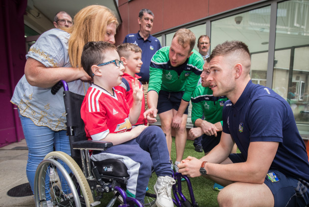 Limerick's All-Ireland champions visit children's hospitals with Liam ...