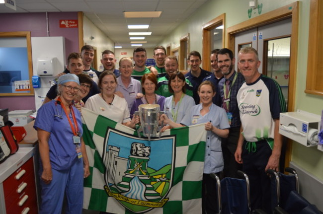 Limerick Hurlers visit Temple Street 005