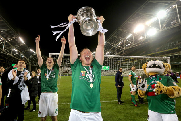 Achille Campion celebrates with The Irish Daily Mail FAI Cup