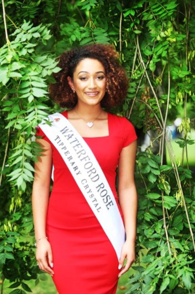 60  Rose Of Tralee_90550767