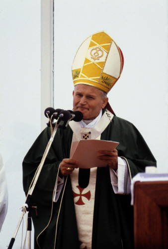 Religion - Pope John Paul II Visit - Ireland - Galway's Ballybrit racecourse - 1979