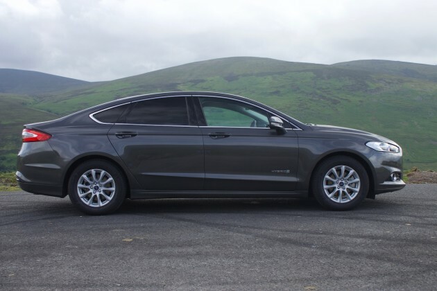 Review The Ford Mondeo Hybrid Drives Smoothly But Does It Lack Power