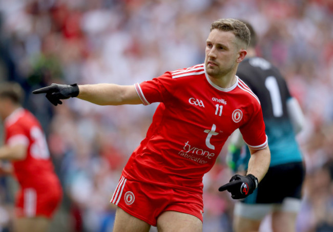 Niall Sludden celebrates scoring a goal