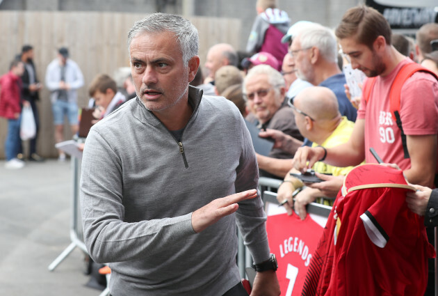 Burnley v Manchester United - Premier League - Turf Moor