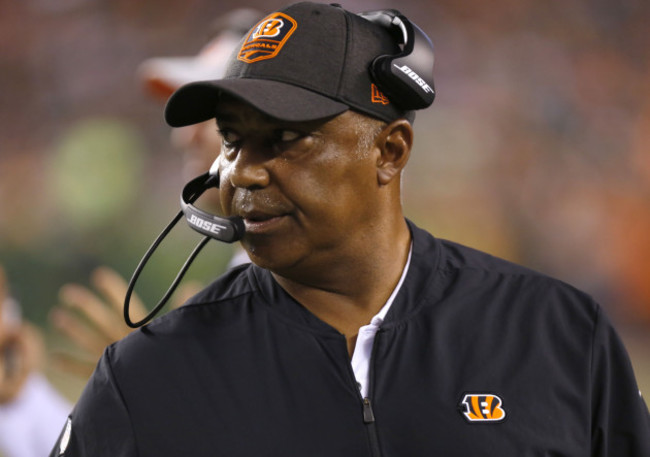 NFL: Indianapolis Colts at Cincinnati Bengals