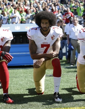 Colin Kaepernick, Nike unveil new black jersey following NFL settlement 