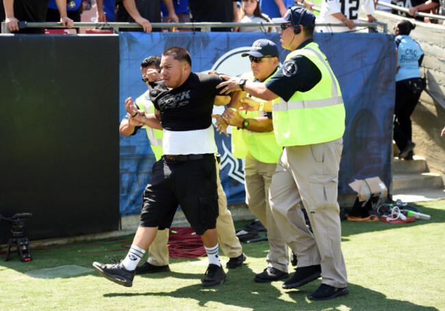 NFL: AUG 18 Preseason - Raiders at Rams