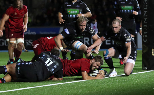 Rhys Marshall scores a try despite Jamie Bhatti