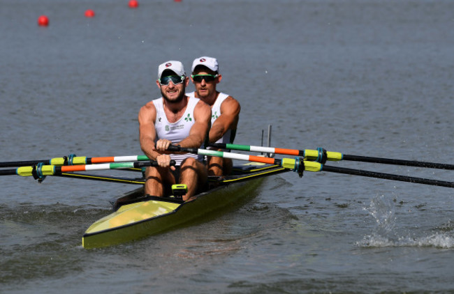 Gary O'Donovan and Paul O'Donovan finish first in 06:15.790