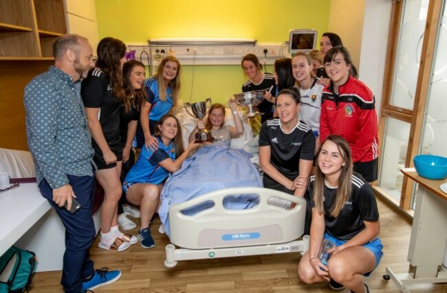 Cork players meet Cliodhna Barrett Murphy