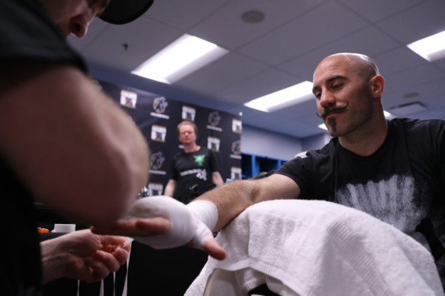 Gary O'Sullivan has his hands wrapped ahead of the fight