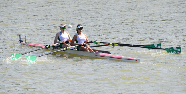 Denise Walsh and Aoife Casey finish third in 07:03.880