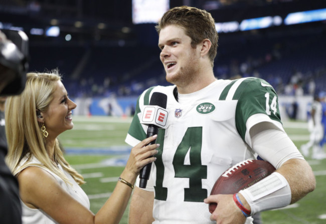 NFL: New York Jets at Detroit Lions