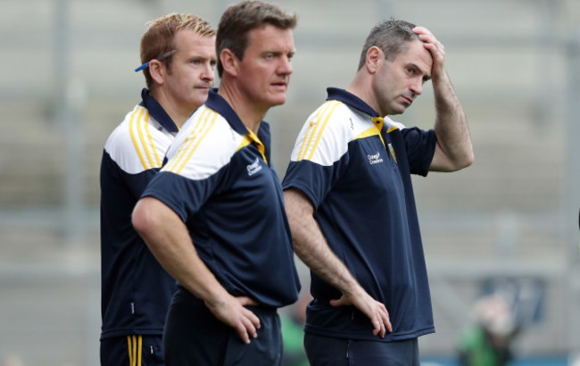 Rory Gallagher watches on with Gary McDaid and Jack Cooney