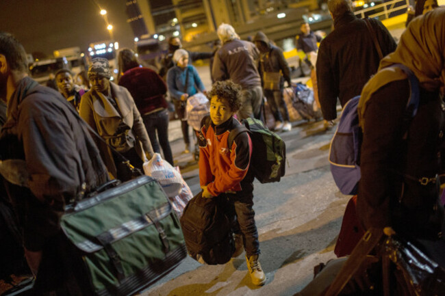 Refugees arrive to Athens