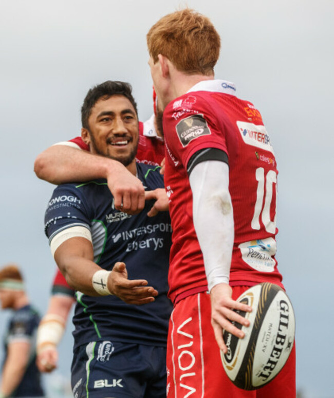 Bundee Aki and Rhys Patchell