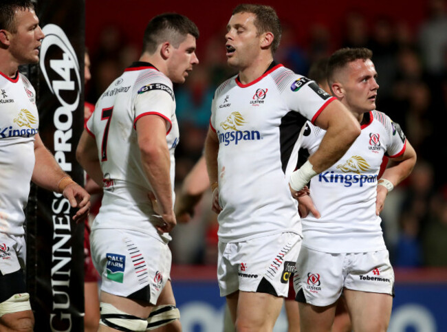 Darren Cave dejected after conceding a try