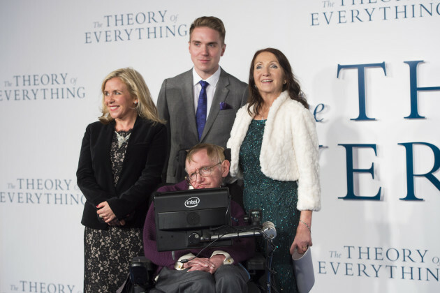 Stephen Hawkings Ex Wife Said The Theory Of Everything Ignored The Day To Day Care She Gave 2022