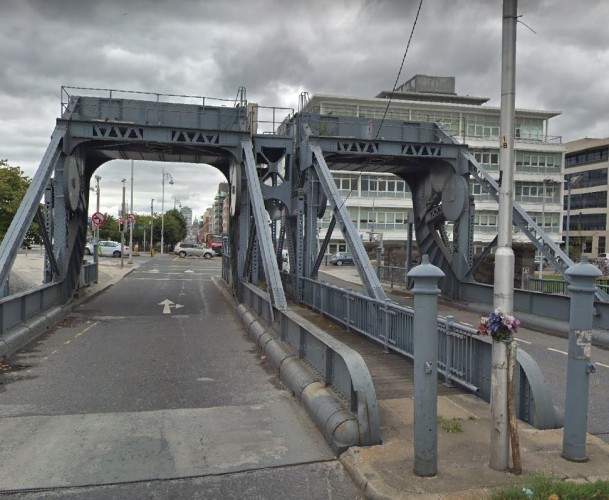 Plans Afoot To Construct New Bridges In Dublin Alongside Iconic