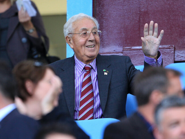 Soccer - Barclays Premier League - Aston Villa v Wolverhampton Wanderers - Villa Park