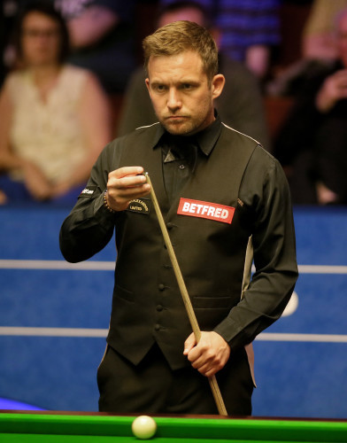 2018 Betfred Snooker World Championships - Day Two - The Crucible