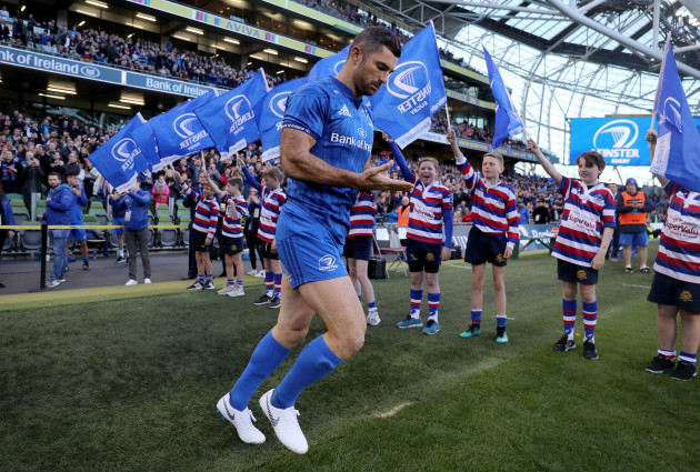 Rob Kearney takes to the field for his 200th cap