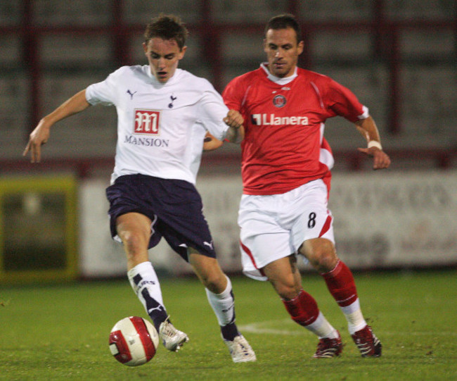 Soccer - Barclays Reserve League South - Tottenham Hotspur v Charlton Athletic - Broadhall Way