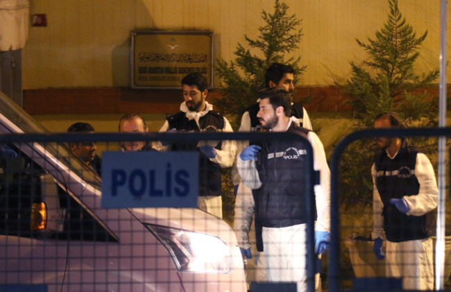 Turkish officials at Saudi consulate over Khashoggi - Istanbul