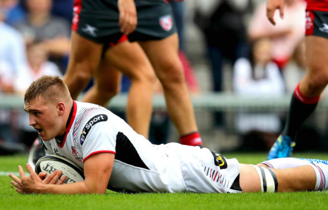 Marcus Rea scores their first try