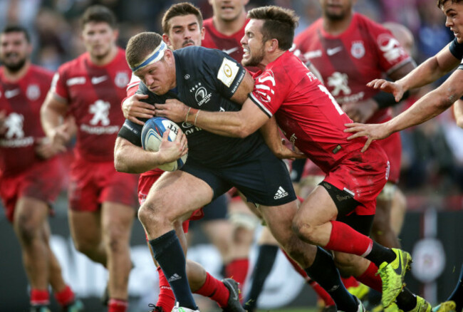 Sean Cronin scores a try despite the efforts of Zack Holmes