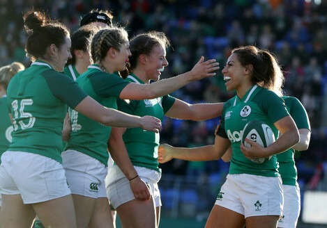 Ireland women's Rugby Team switch shorts to address period concerns