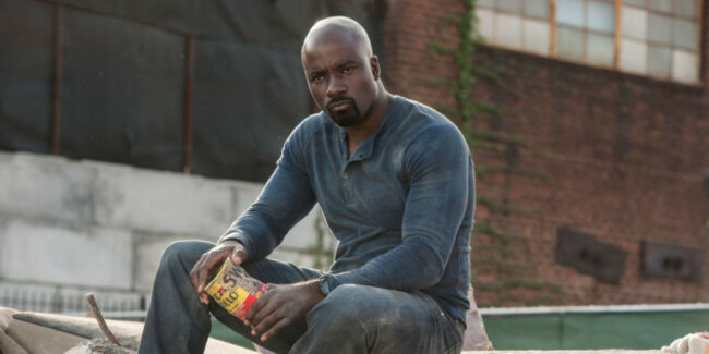 landscape-1499861714-luke-cage-2