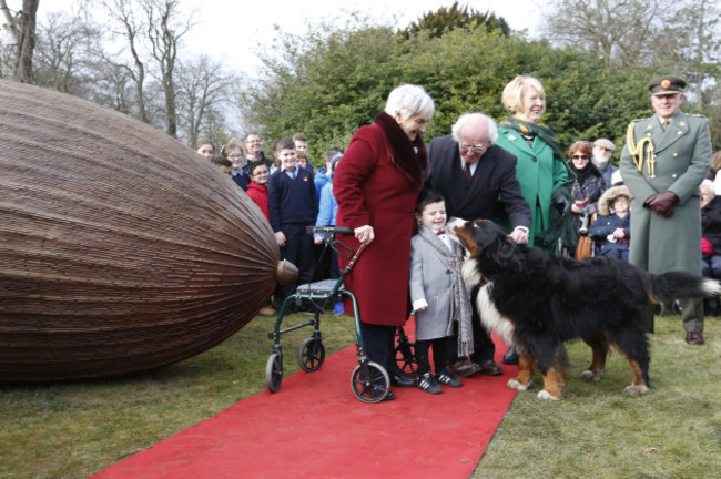 0124 People Acorn unveiled President Michael D_90532163