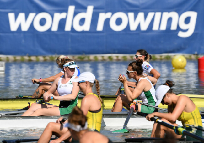 Emily Hegarty and Aifric Keogh before the race