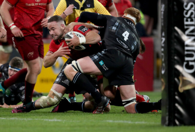 Alby Mathewson scores a try