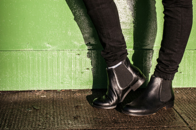 into chelsea boots