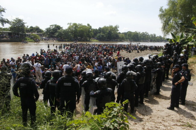 Central American migrants on their way to USA