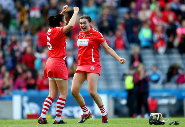 Gemma O&rsquo;Connor and Hannah Looney celebrates