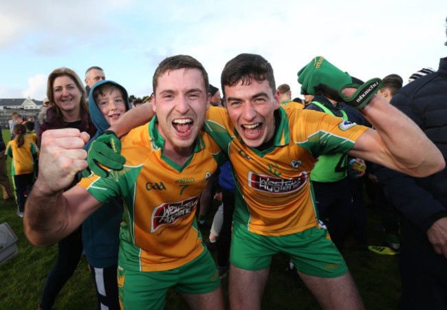 Dylan Wall and Jason Leonard celebrate after the game