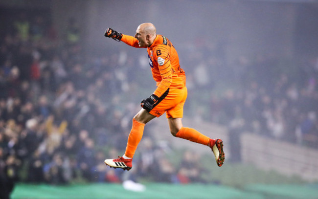 Gary Rodgers celebrates Patrick McEleney scoring a goal