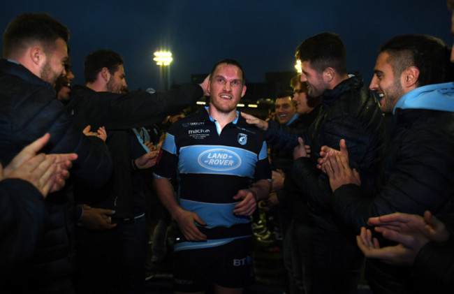 Gethin Jenkins leaves the field for the final time to a guard of honour