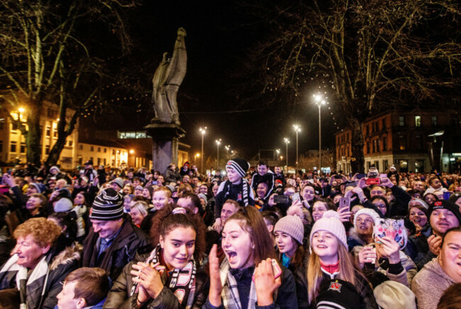 Fans at the homecoming