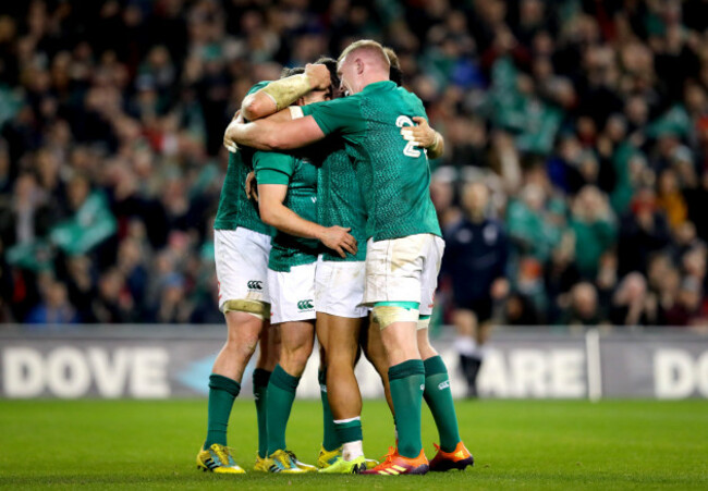 Luke McGrath celebrate scoring a try with Bundee Aki, Peter O'Mahony and Dan Leavy