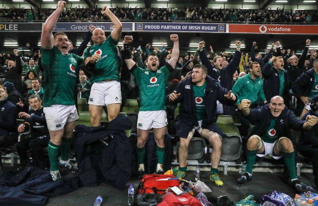 Tadhg Furlong, Rory Best, Cian Healy, Peter O'Mahony and Devin Toner celebrate winning