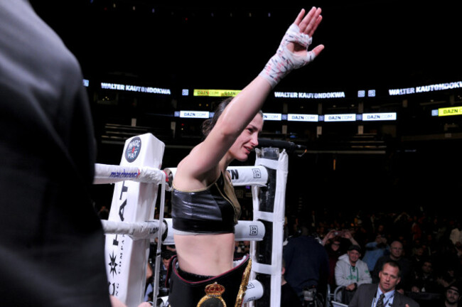 Katie Taylor celebrates her victory